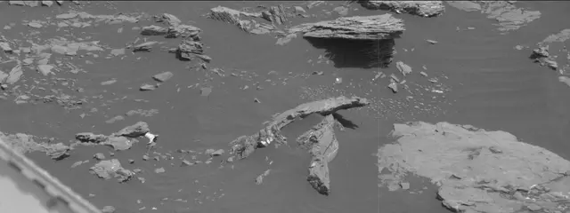 Sol 2893: Mast Camera (Mastcam)
