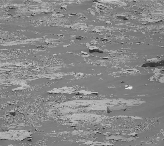 Sol 2893: Mast Camera (Mastcam)