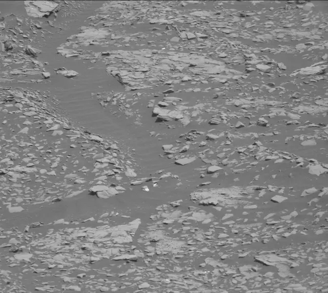 Sol 2893: Mast Camera (Mastcam)