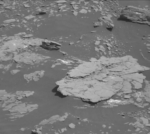 Sol 2893: Mast Camera (Mastcam)