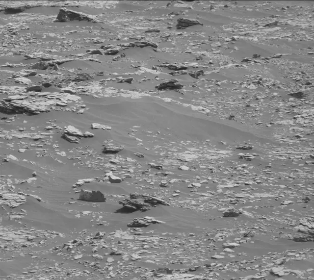 Sol 2893: Mast Camera (Mastcam)