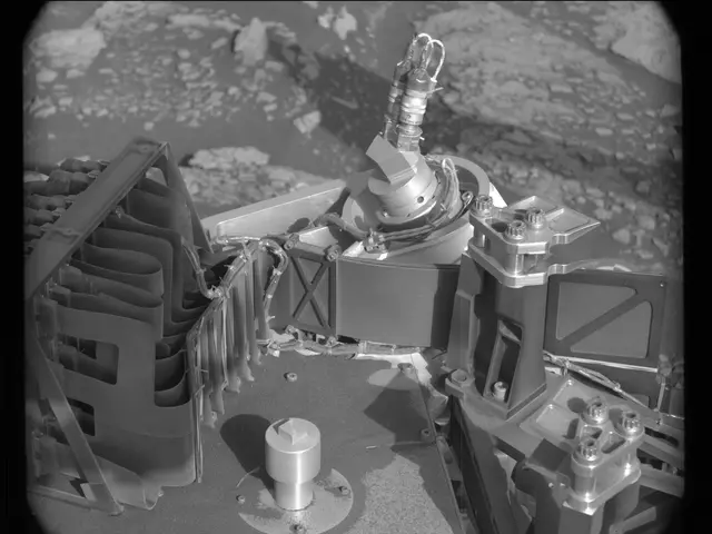 Sol 2894: Mast Camera (Mastcam)