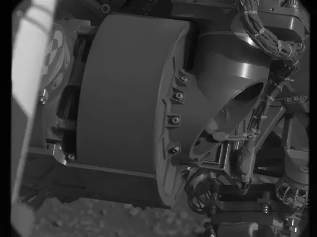 Sol 2894: Mast Camera (Mastcam)