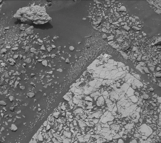 Sol 2898: Mast Camera (Mastcam)