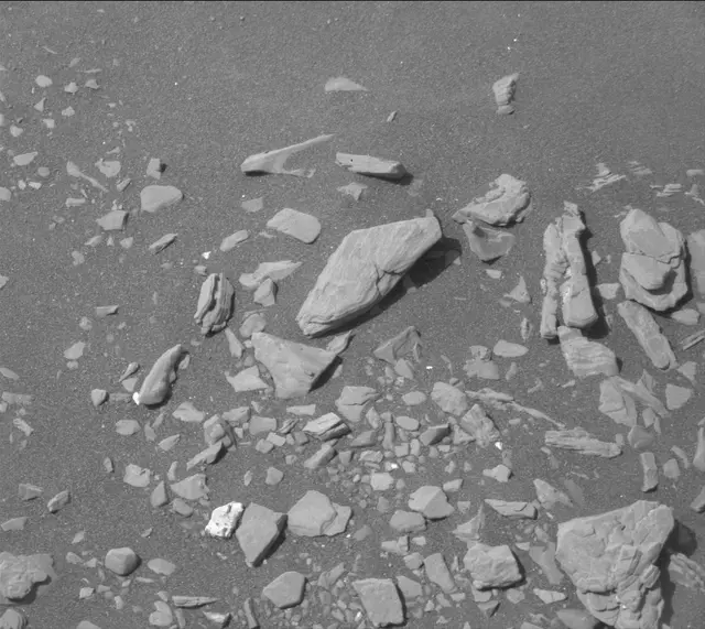 Sol 2898: Mast Camera (Mastcam)