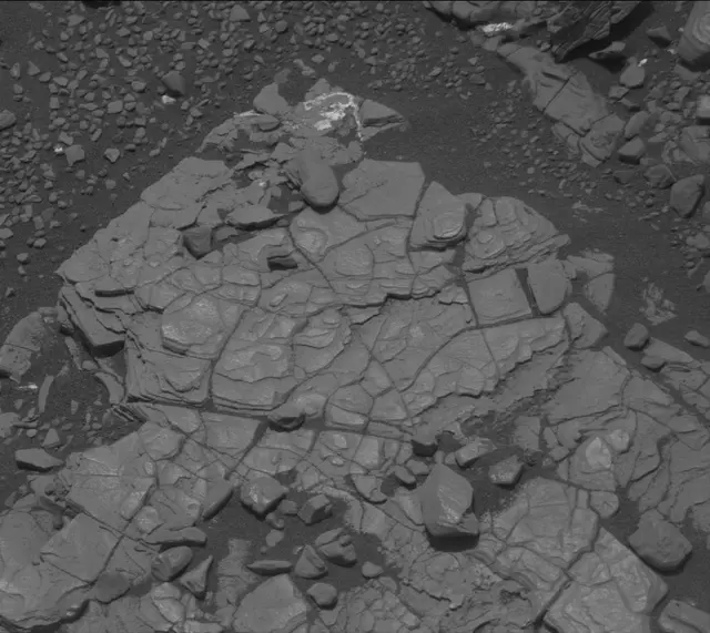 Sol 2898: Mast Camera (Mastcam)