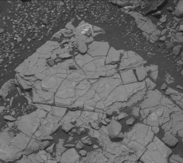 Sol 2898: Mast Camera (Mastcam)