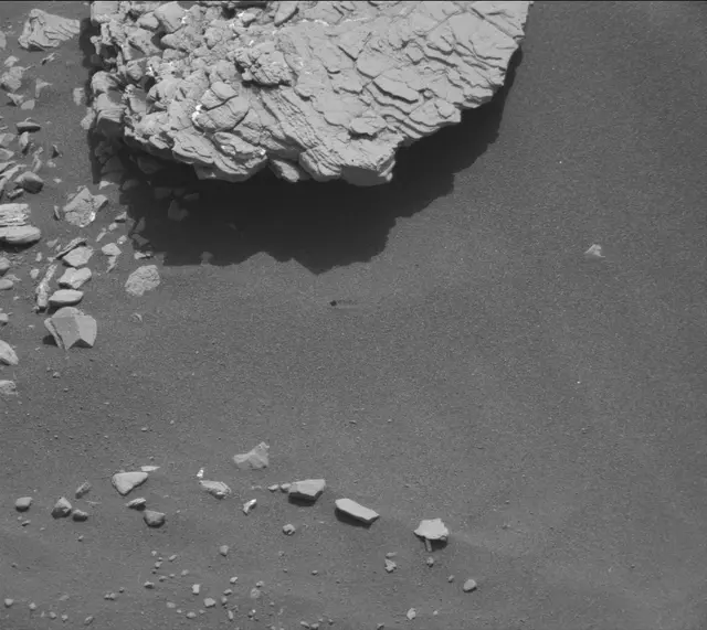 Sol 2902: Mast Camera (Mastcam)