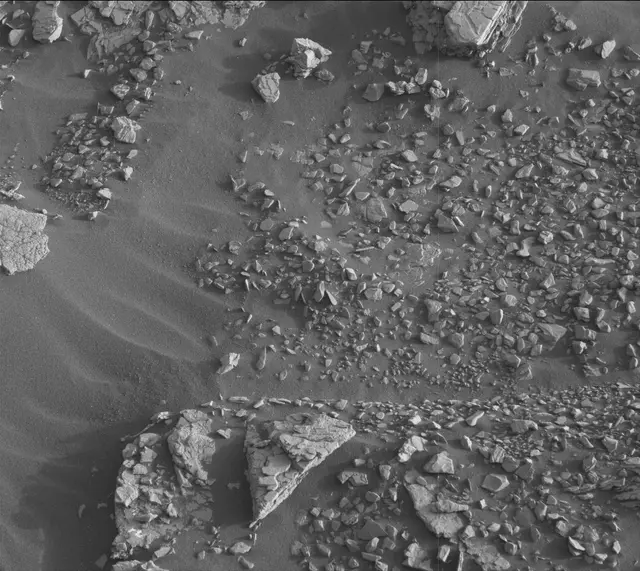 Sol 2904: Mast Camera (Mastcam)