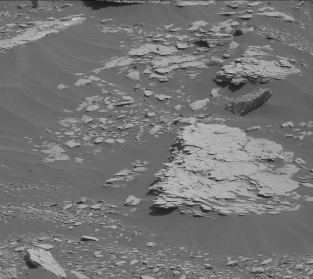 Sol 2904: Mast Camera (Mastcam)