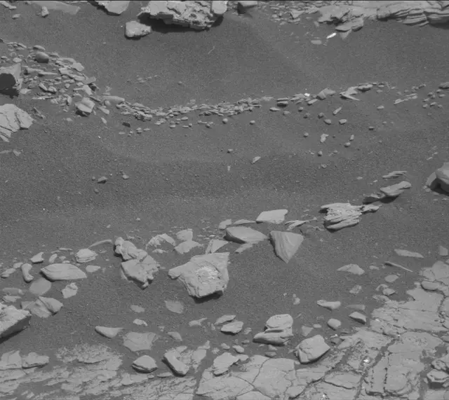 Sol 2904: Mast Camera (Mastcam)