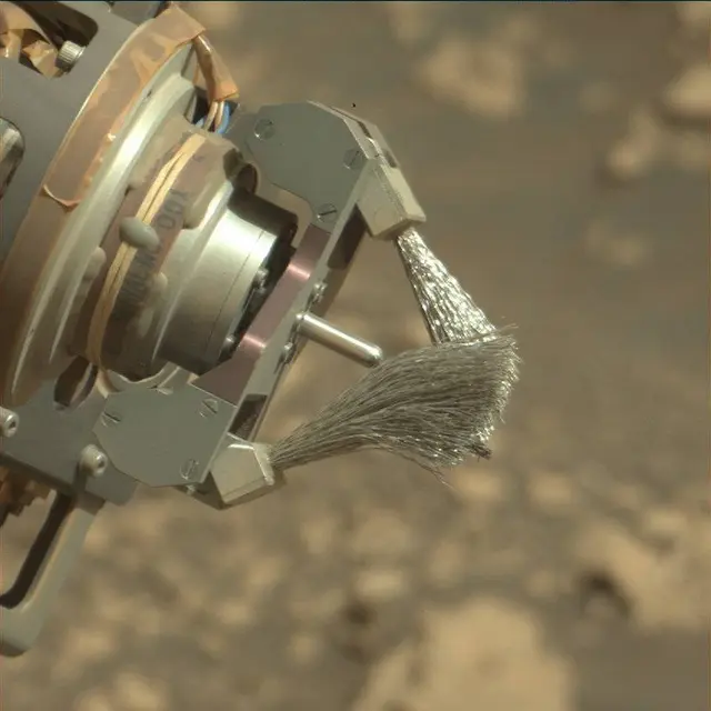 Sol 2906: Mast Camera (Mastcam)