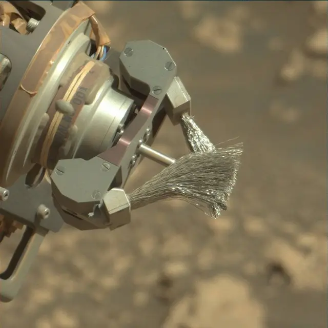 Sol 2906: Mast Camera (Mastcam)