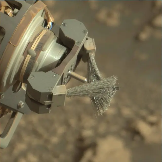Sol 2908: Mast Camera (Mastcam)