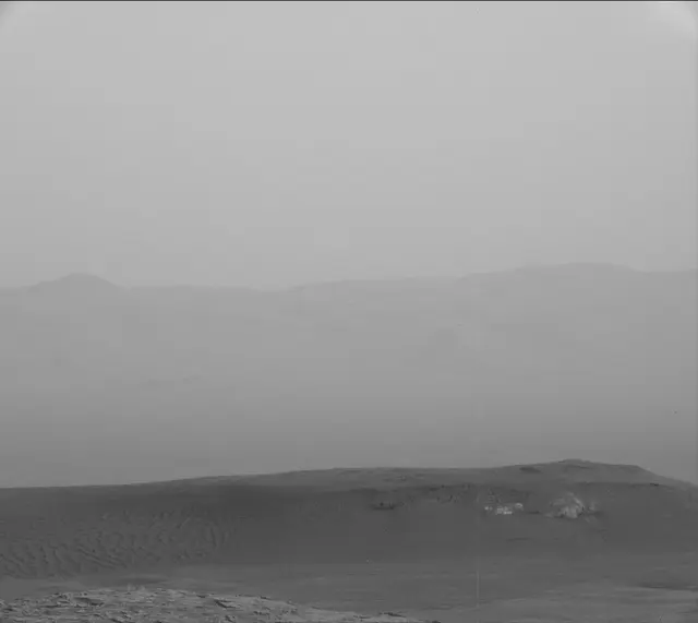 Sol 2909: Mast Camera (Mastcam)