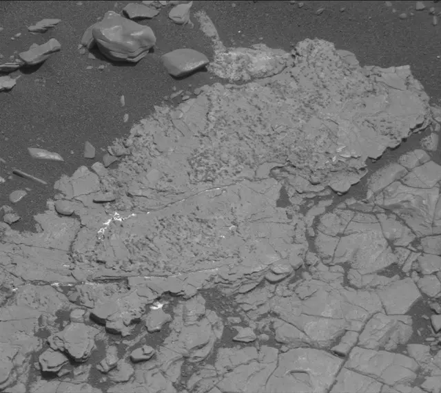 Sol 2909: Mast Camera (Mastcam)