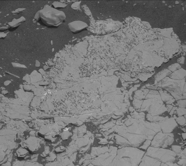 Sol 2909: Mast Camera (Mastcam)