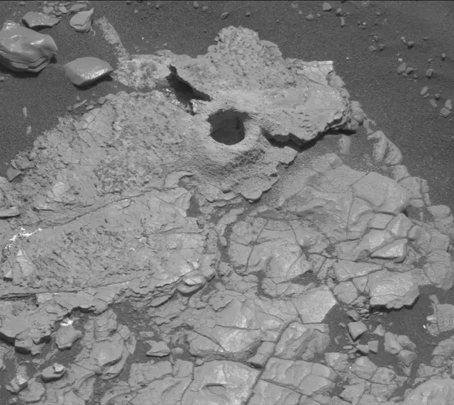 Sol 2912: Mast Camera (Mastcam)