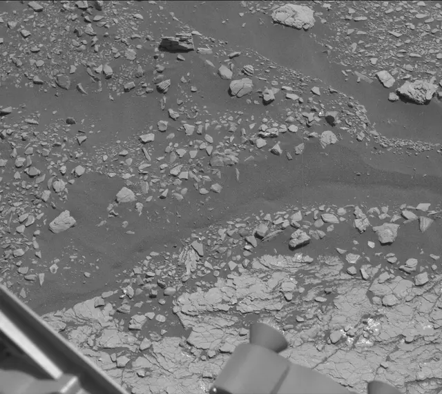Sol 2914: Mast Camera (Mastcam)