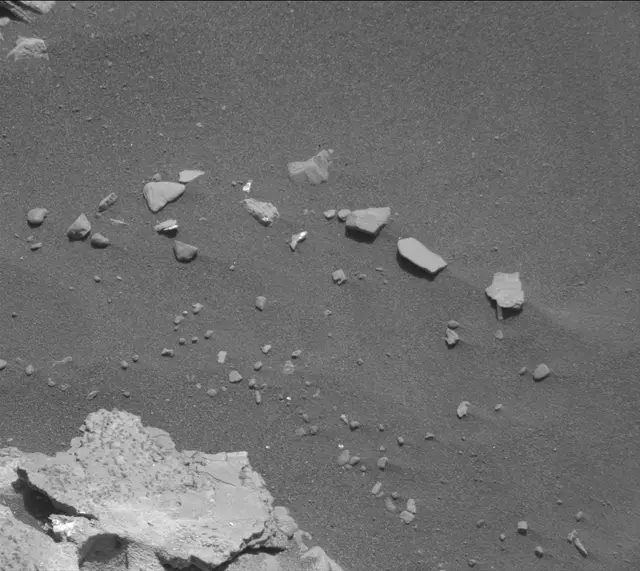 Sol 2914: Mast Camera (Mastcam)
