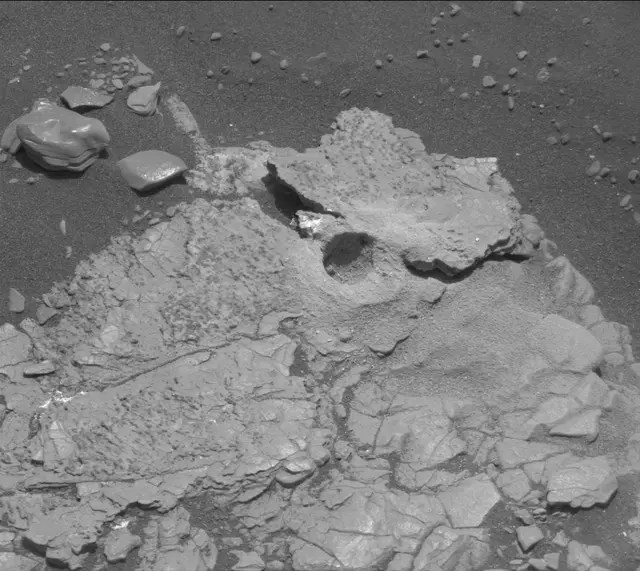 Sol 2917: Mast Camera (Mastcam)