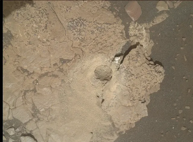 Sol 2920: Mars Hand Lens Imager (MAHLI)
