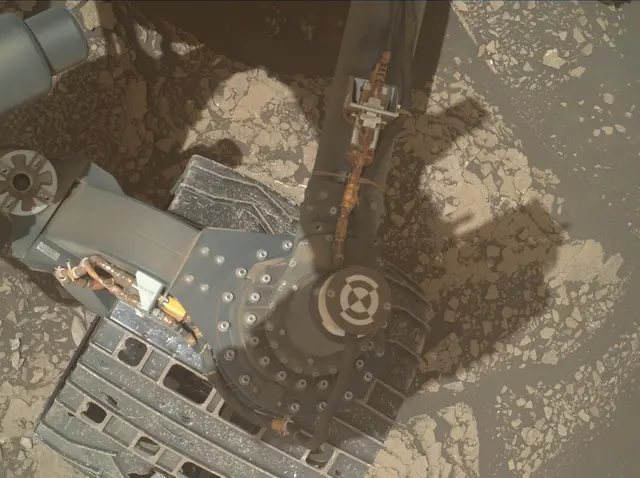 Sol 2922: Mars Hand Lens Imager (MAHLI)