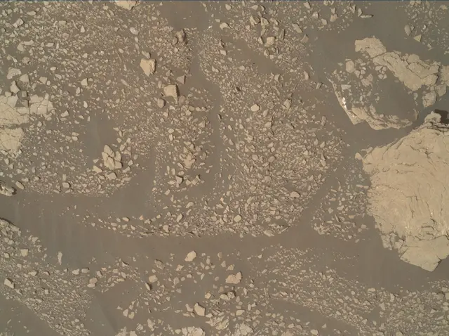 Sol 2922: Mars Hand Lens Imager (MAHLI)