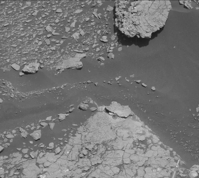 Sol 2923: Mast Camera (Mastcam)