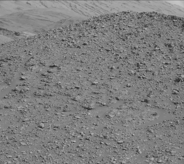 Sol 2923: Mast Camera (Mastcam)
