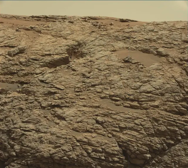 Sol 2923: Mast Camera (Mastcam)