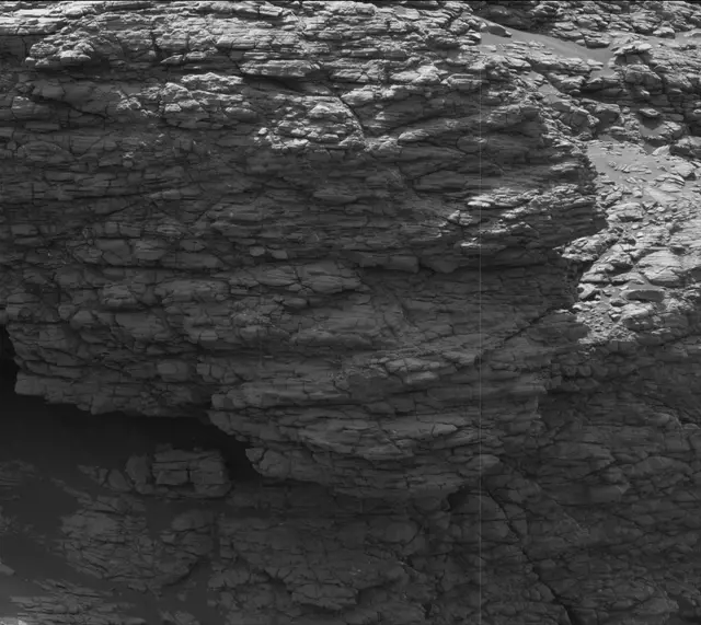 Sol 2923: Mast Camera (Mastcam)