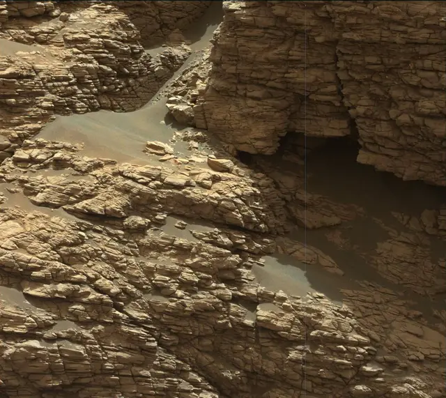 Sol 2923: Mast Camera (Mastcam)