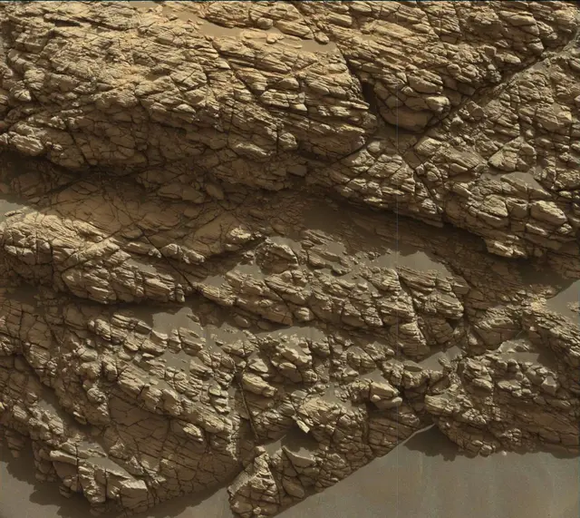 Sol 2923: Mast Camera (Mastcam)