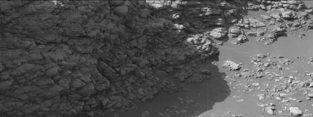 Sol 2924: Mast Camera (Mastcam)
