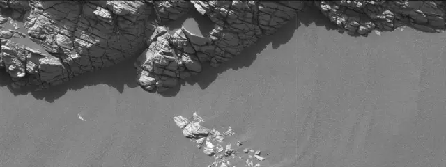 Sol 2924: Mast Camera (Mastcam)
