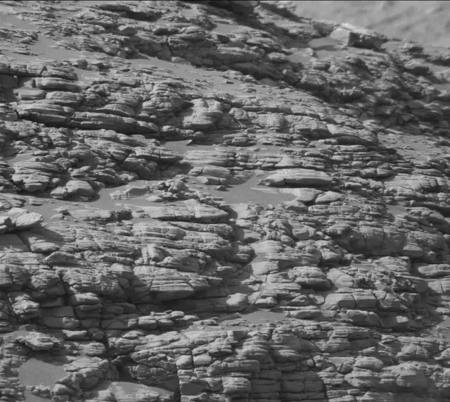 Sol 2924: Mast Camera (Mastcam)