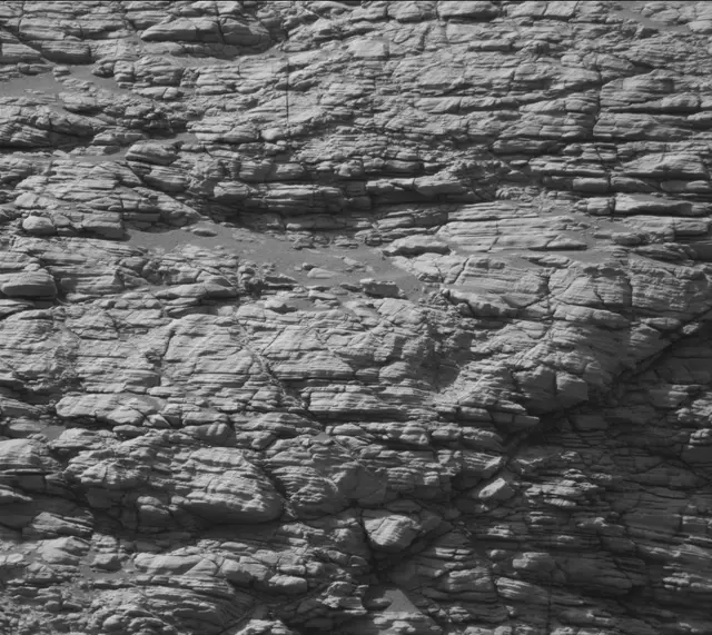 Sol 2924: Mast Camera (Mastcam)