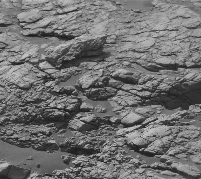 Sol 2924: Mast Camera (Mastcam)
