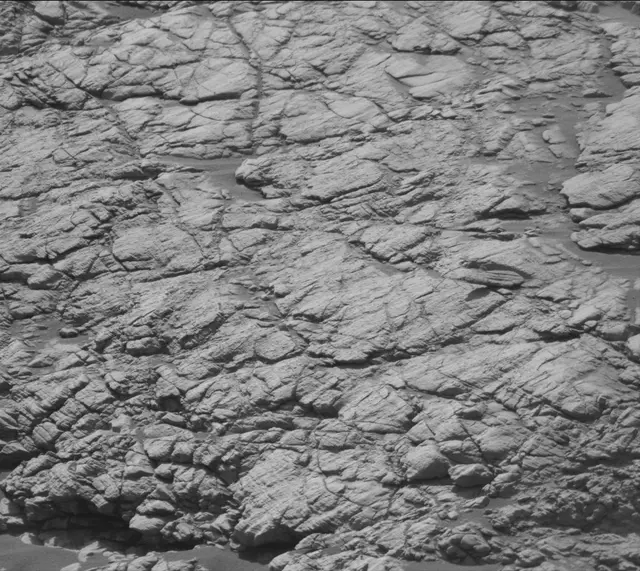Sol 2924: Mast Camera (Mastcam)