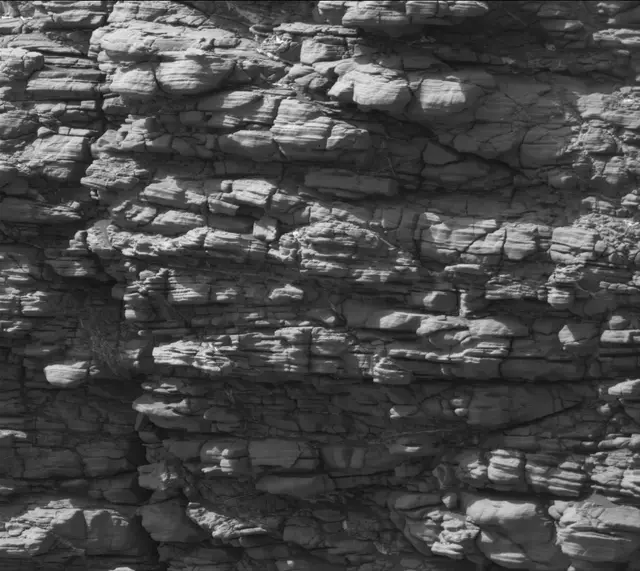 Sol 2924: Mast Camera (Mastcam)