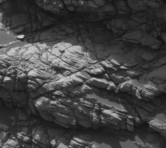 Sol 2924: Mast Camera (Mastcam)