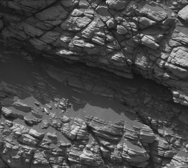 Sol 2924: Mast Camera (Mastcam)