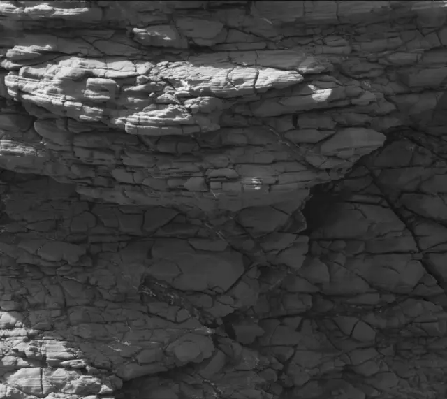 Sol 2924: Mast Camera (Mastcam)