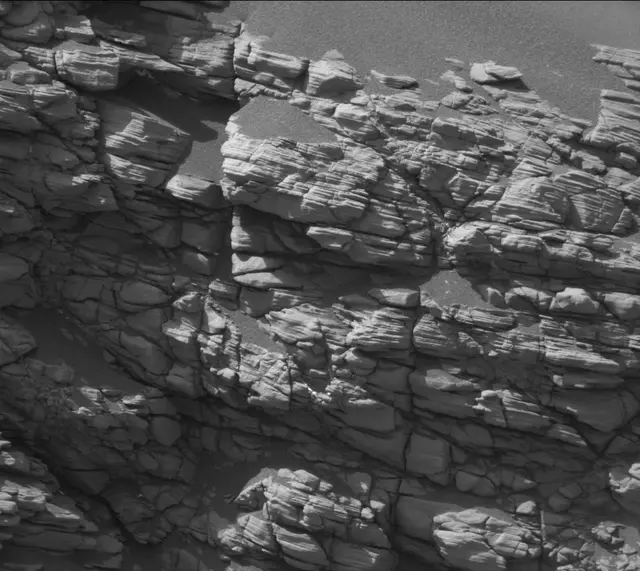 Sol 2924: Mast Camera (Mastcam)