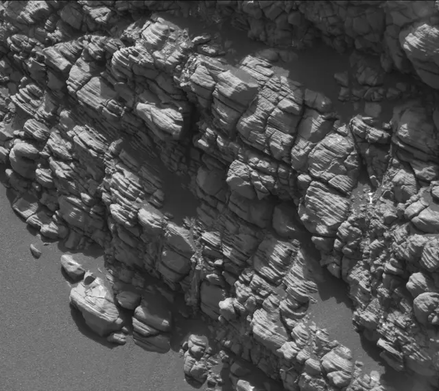 Sol 2924: Mast Camera (Mastcam)