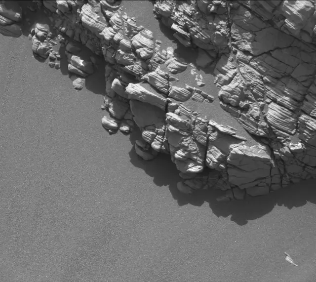 Sol 2924: Mast Camera (Mastcam)