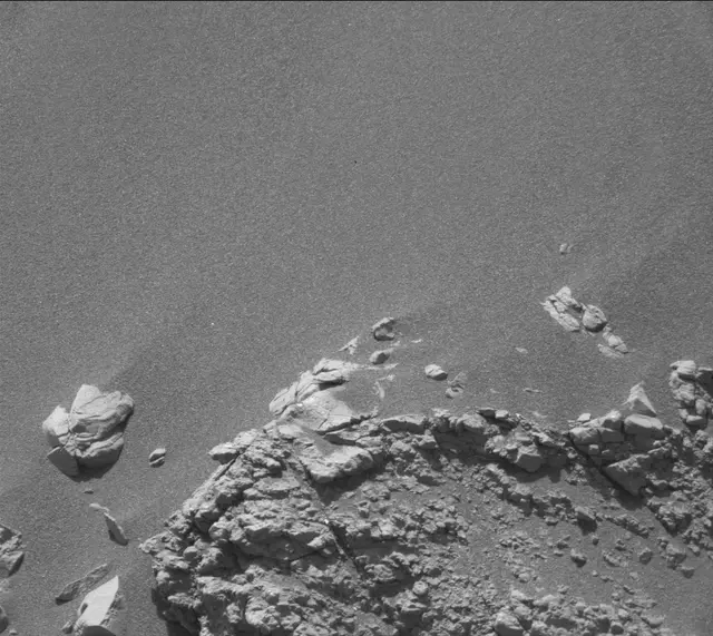 Sol 2924: Mast Camera (Mastcam)