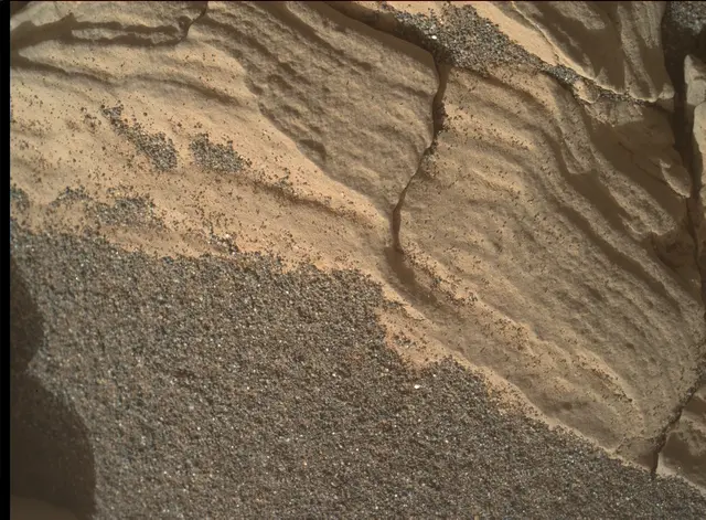 Sol 2925: Mars Hand Lens Imager (MAHLI)