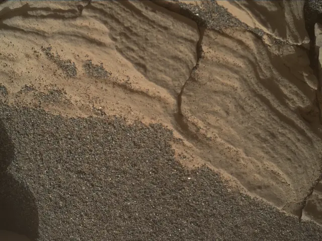 Sol 2925: Mars Hand Lens Imager (MAHLI)
